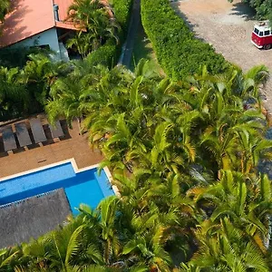 https://vila-tamarindo-eco-lodge.santa-catarina-brasil.com